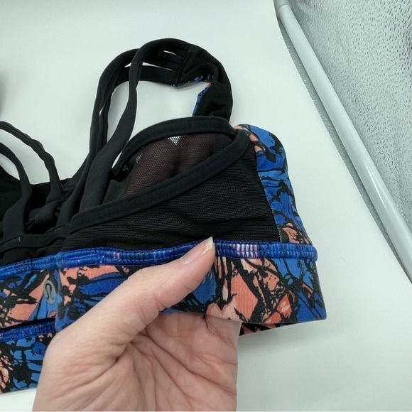 Lululemon Mini Paint Storm Harbor Blue Energy Bra (Exhale) - Picture 10 of 12